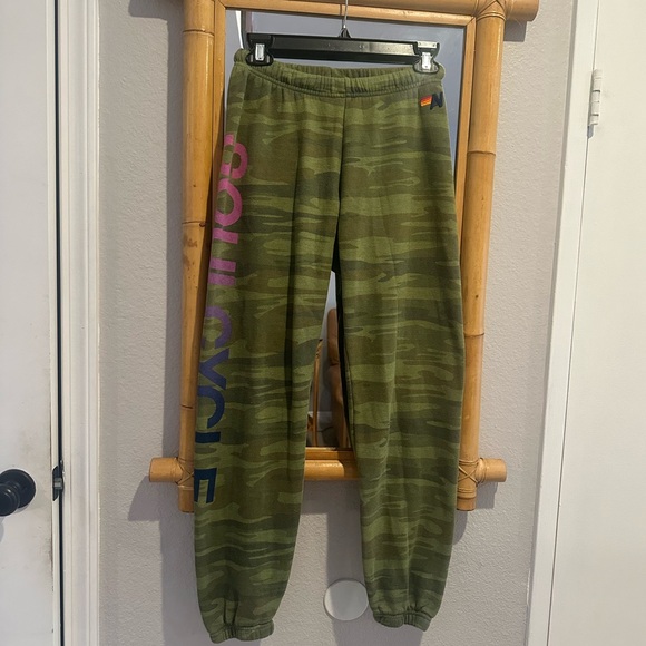 Aviator Nation x Soulcycle army style sweatpants - Picture 16 of 16